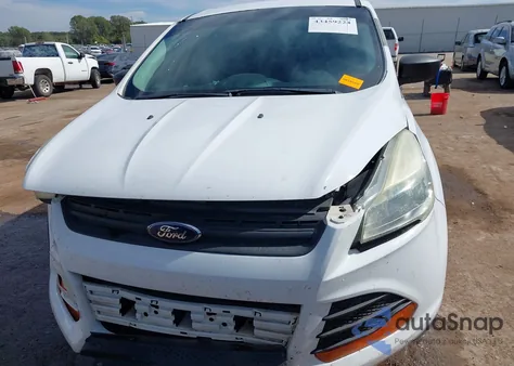 2016 Ford Escape S z USA, uszkodzony, nr VIN 1FMCU0F76GUB25797